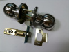 Защелка дверная S-Locked 6072-03 (607) BK CP хром фикс. (ШАР) (К+)